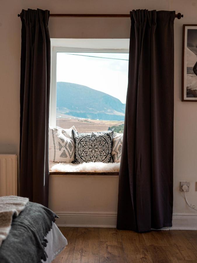 Pure Magic Lodge Slievemore エクステリア 写真