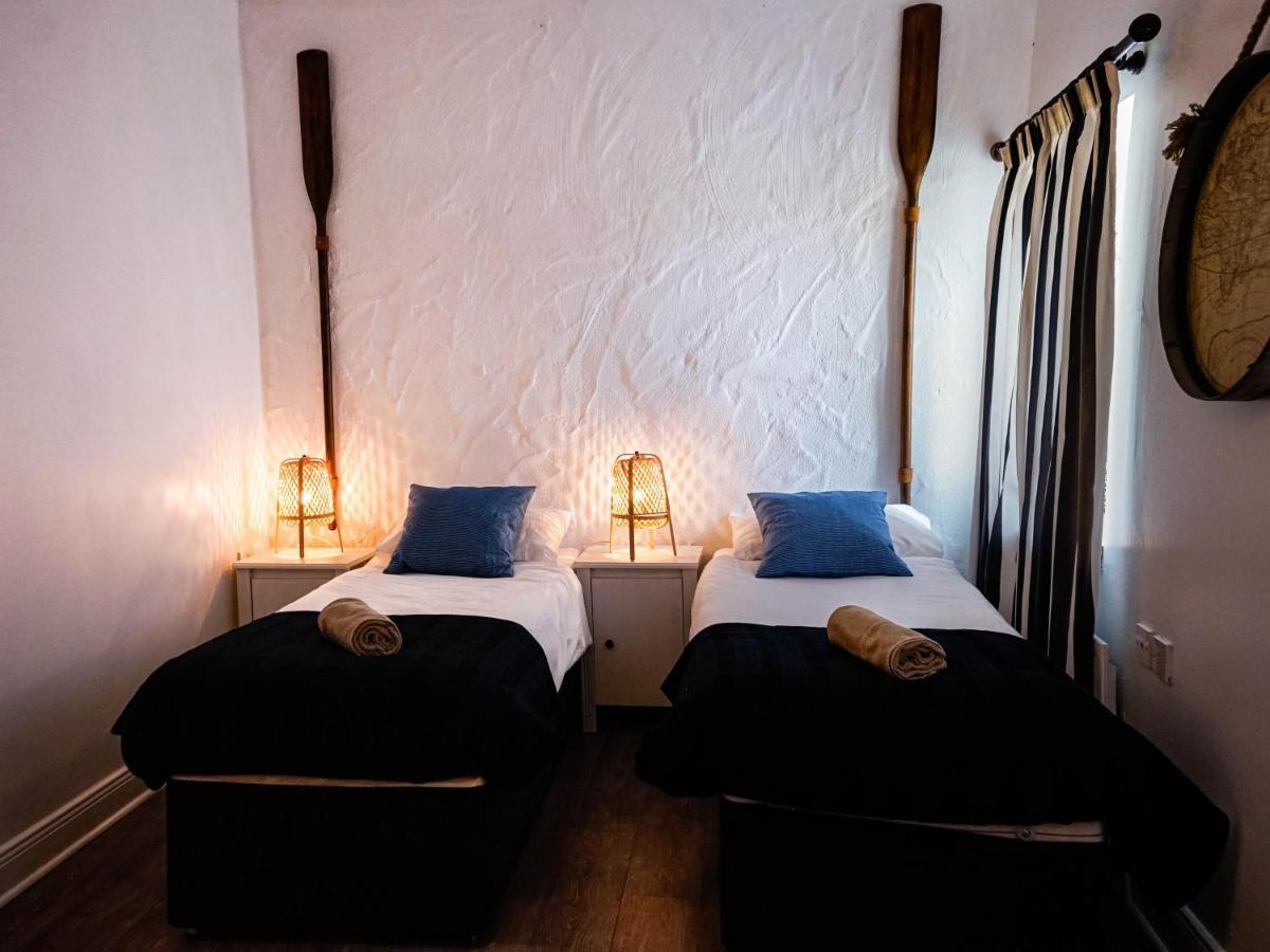 Pure Magic Lodge Slievemore エクステリア 写真