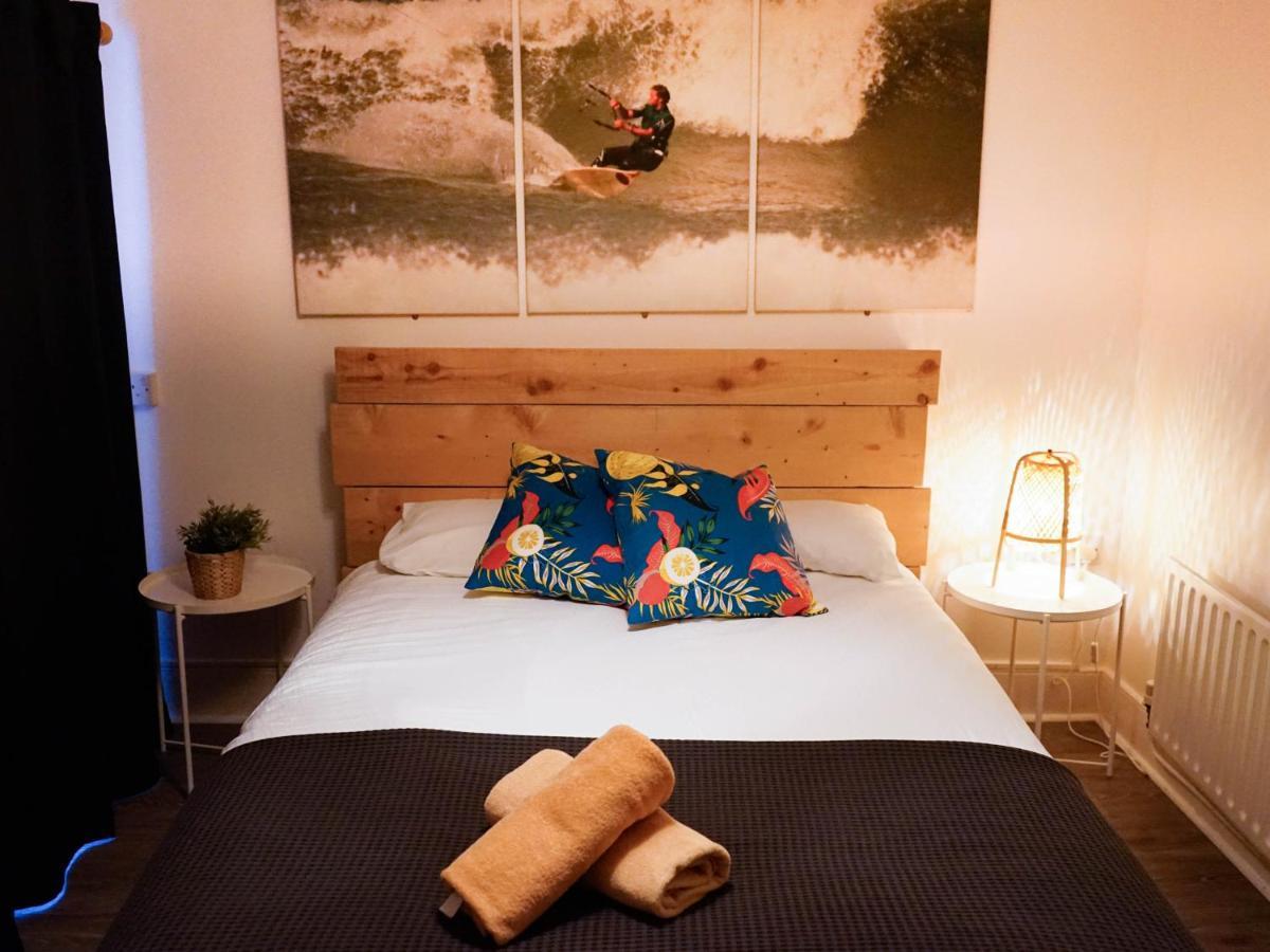 Pure Magic Lodge Slievemore エクステリア 写真