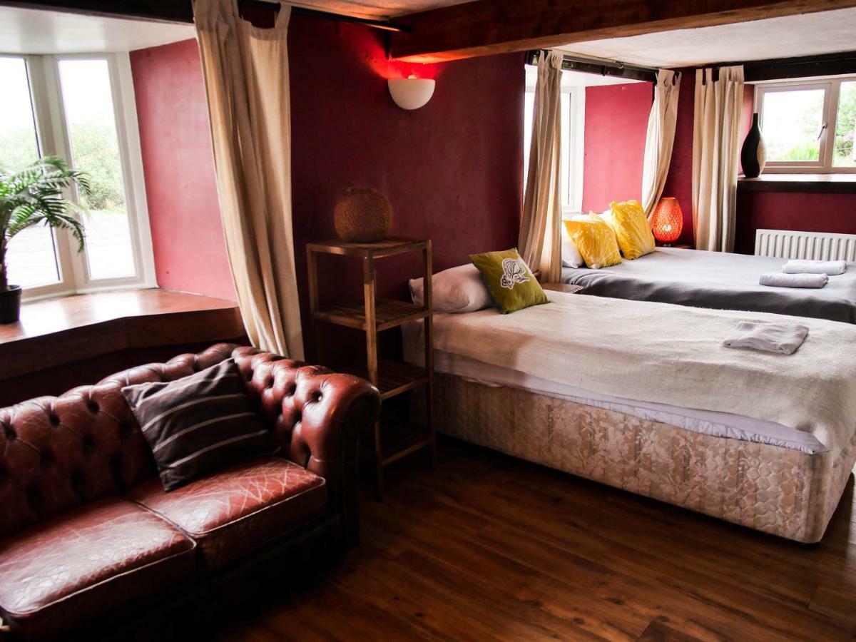 Pure Magic Lodge Slievemore エクステリア 写真